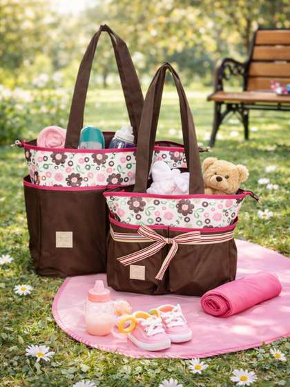 MeeMee Kids Floral
                    Printed Lightweight Diaper Bag