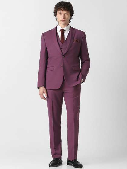 Van Heusen Slim-Fit
                        Single-Breasted Three-Piece Suit