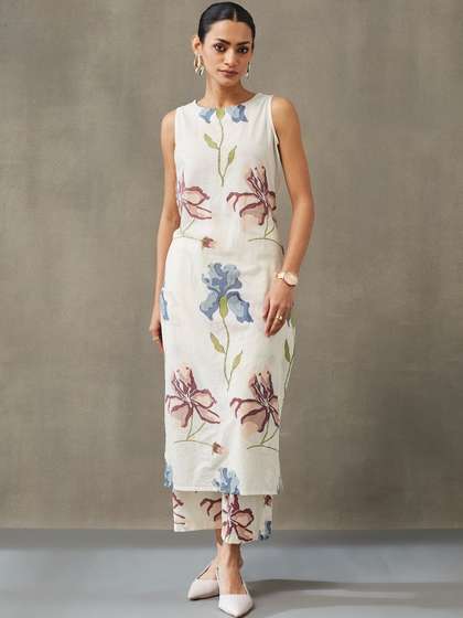 Navibhu Women Floral
                        Printed Regular Pure Cotton Work Set Kurta with
                        Trousers