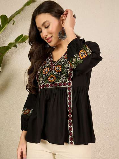 Anouk Floral
                        Embroidered V-Neck Thread Work Thread Work
                        Empire Kurti