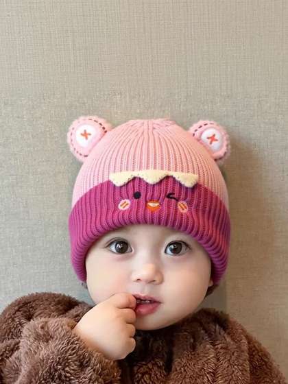 REFFER Unisex Kids
                    Embroidered Woollen Fashion