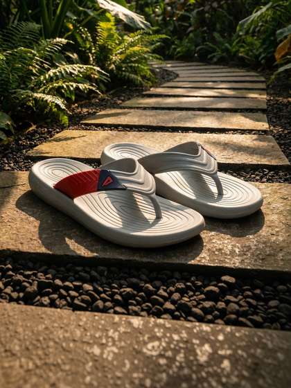 IMPAKTO Men Thong
                    Flip-Flops