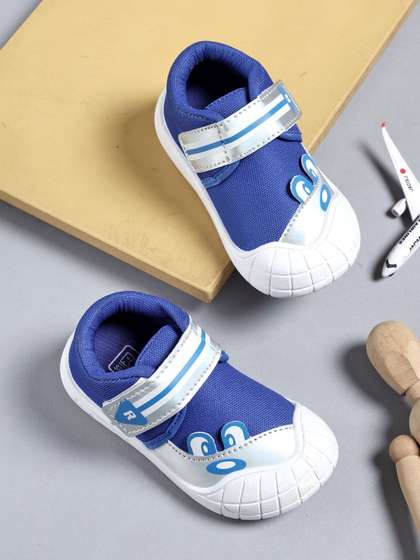YK Unisex Kids
                        Colourblocked Sneakers
