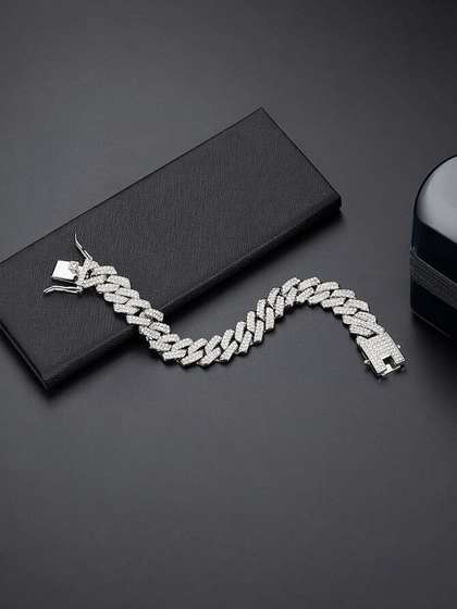 Murliwala Unisex Brass
                    Silver-Plated Link Bracelet