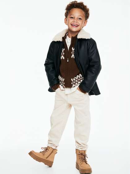 H&M Boys Mid-Rise
                    Regular Fit Cotton Corduroy Trousers