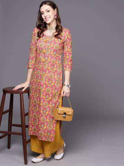 AADVIKA Women Floral
                        Printed Kurta