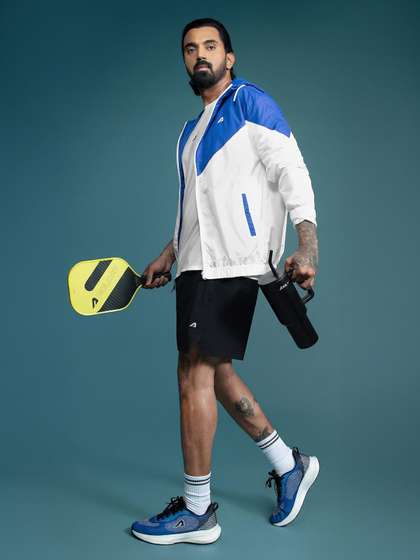 BOLDFIT Men Hooded
                        Colourblocked Windcheater Jacket