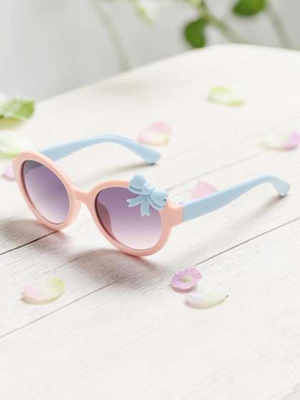 Stoln Girls Black Lens
                      & Gold-Toned Round Sunglasses
