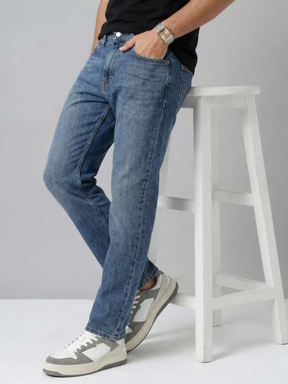 Levis Men 505 Straight Fit Jeans