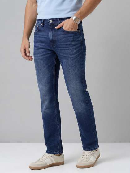 Levis Men 505 Straight Fit Jeans