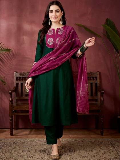 Anouk Mirage Women
                        Ethnic Motifs Yoke Design Regular Thread Work
                        Kurta with Trousers & With Dupatta