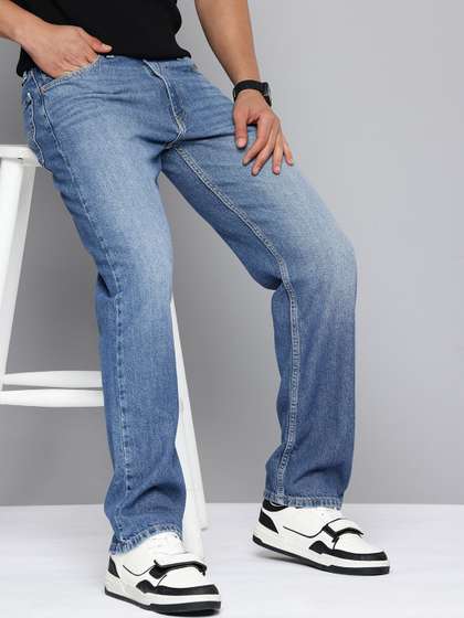 Levis Men Relaxed Straight Fit Jeans