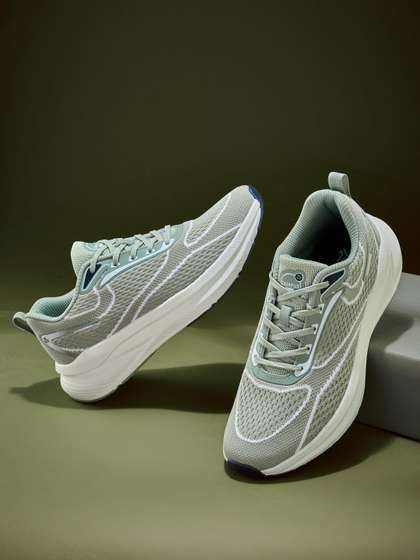 Campus KRIVO Men
                        Mesh Running Non-Marking Shoes