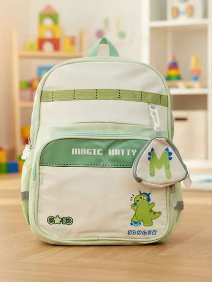 ZUZUVI Boys Graphic
                    Applique Colourblocked Backpack