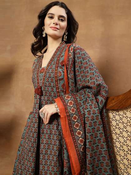 Sangria Printed Pure
                        Cotton V-Neck Kurta & Palazzos With Dupatta
