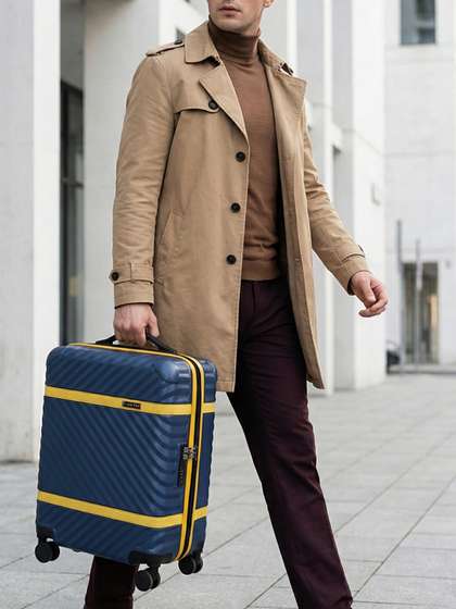 LOUIS POLO
                        MotoStripe Cabin Trolley Suitcase - Volume 49 L