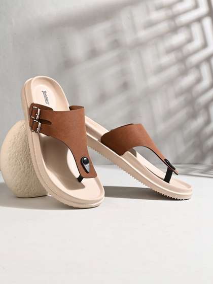 The Roadster Lifestyle
                    Co Men Thong Flip-Flops