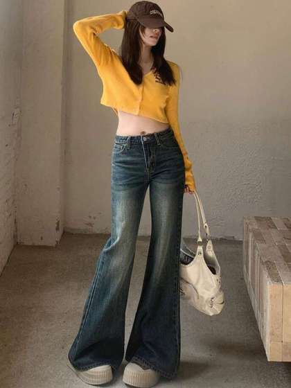 Aadvi Fashion Women
                        Loose High-Rise Acid Wash Stretchable Jeans