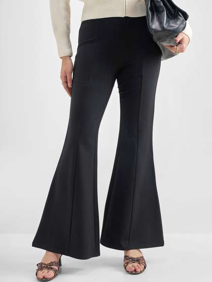 CHIC BY TOKYO
                        TALKIES Women Black Solid High Rise Trouser