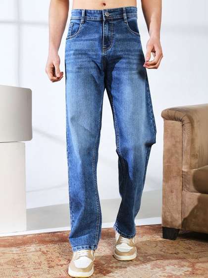 DENIMLOOK Men Jean
                        Straight Fit Mid-Rise Mildly Distressed Light
                        Fade Stretchable Jeans