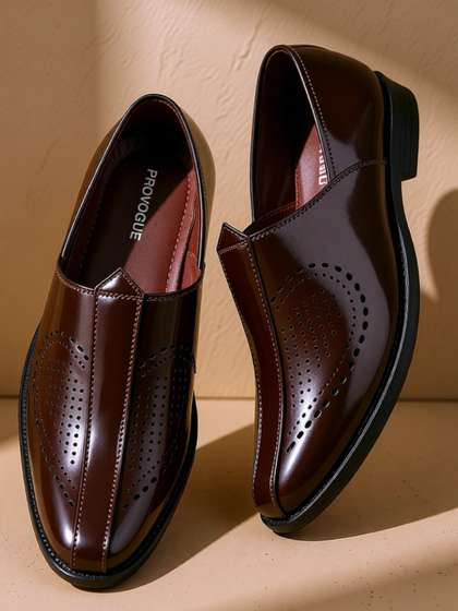 Provogue Men
                          Slip-On Moisture Wicking Mojaris