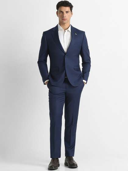 Van Heusen
                          Slim-Fit Single-Breasted Two-Piece Suit