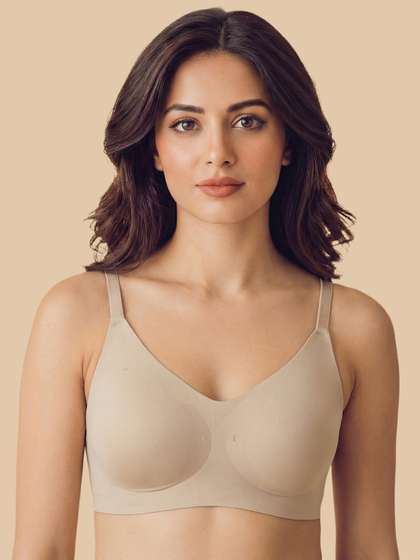 Tweens Polyamide
                        Lightly Padded Non-wired Bonded Bra