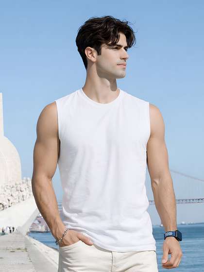 Friskers Mens White
                        Sleeveless Round Neck Tshirts