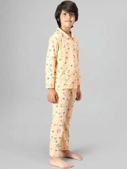 CHICLIFT Unisex Kids
                    Nightdress