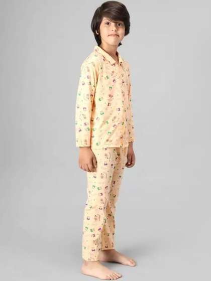 CHICLIFT Unisex Kids
                    Nightdress