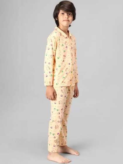 CHICLIFT Unisex Kids
                    Nightdress