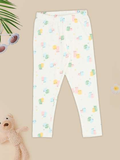 Pantaloons Junior Girls
                    Cotton Blend Printed Leggings