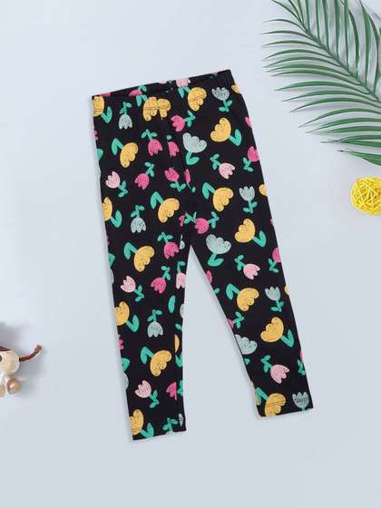 Pantaloons Junior Girls
                    Cotton Blend Solid Leggings