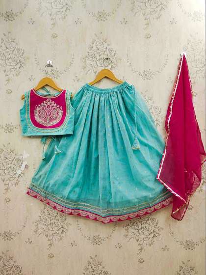 JOVK DESIGN Girls
                        Tie and Dye Ready to Wear Lehenga & Blouse
                        With Dupatta