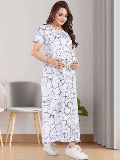 MomsBae Short
                        Sleeves Nightdress