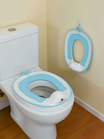 StarAndDaisy 3-In-1 Baby
                    Toilet Training Seat With Anti-Slip Pads &
                    Removable Pot