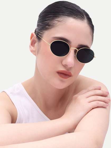HAMILTANO WINSTON
                        Women Black Oval Sunglasses with