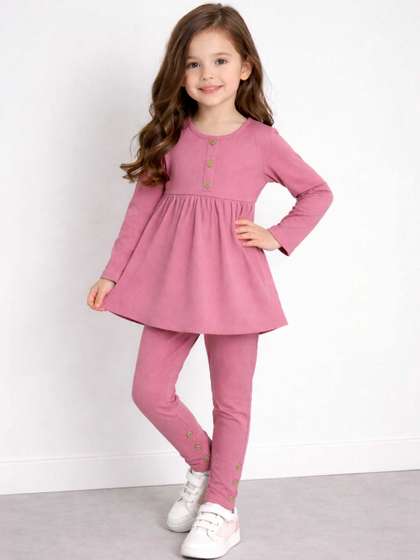 Ninas Girls Tunic with
                    Leggings