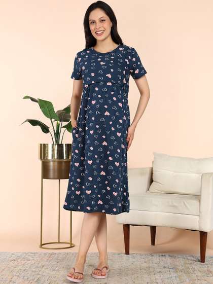 Moms Ever
                        Nightdress