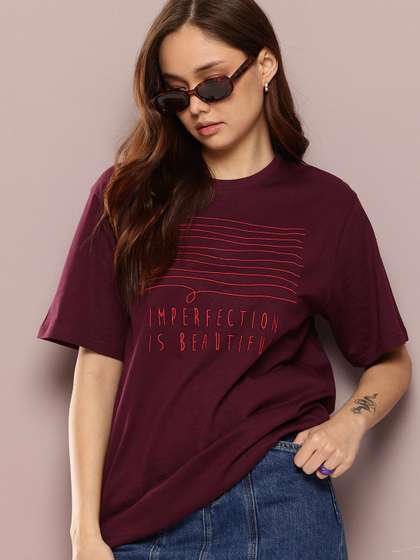DILLINGER Women's
                        Oversized Embroidery Tshirt