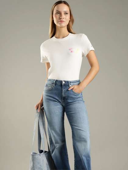 Tommy Hilfiger Women
                        Brand Logo Printed T-shirt