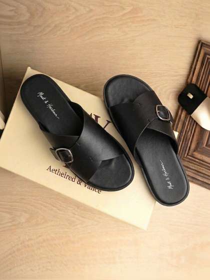 Mast & Harbour Men
                    Comfort Sandals
