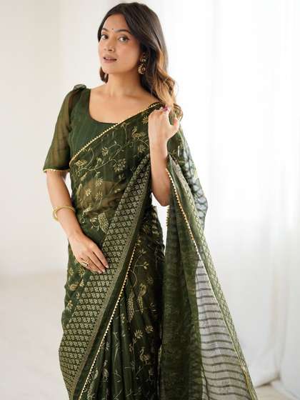 Sangria Floral
                        Printed Pure Georgette Sarees With Unstitched
                        Blouse Piece