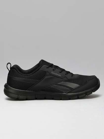 Reebok Men FLYLITE
                      AXTON M Running Shoes