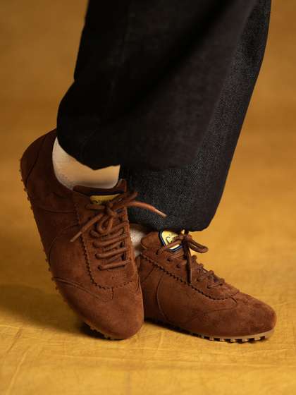 Theater Women Combat
                        Mocha Suede Sneakers