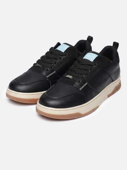 Nautica Men
                          Perforations Sneakers