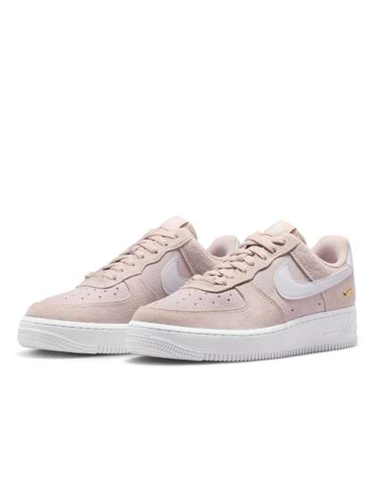 Nike Air Force 1 '07
                        Low SE Women's Shoes