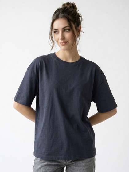 glitchez Women
                          Drop-Shoulder Sleeves Pure Cotton T-shirt
