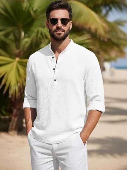 Bellstone Men Mandarin
                      Collar Straight Short Kurta