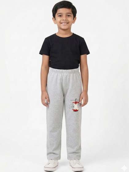 YK Boys Regular Fit
                      Track Pants